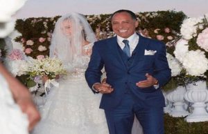 رجل أعمال مصري يتزوج عارضة أزياء مولدوفية ظهرت على غلاف مجلة إباحية