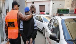 المغرب : اعتقال شباب لتناول الخمر و تبادل القبل في رمضان