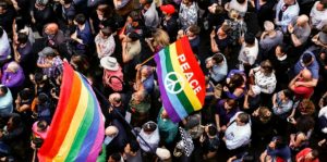 ” المثليون ” يلغون مسيرتهم السنوية في إسطنبول عقب حظر حكومي