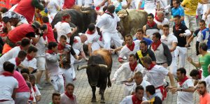 مهرجان الثيران في إسبانيا دون ” نطح ” !