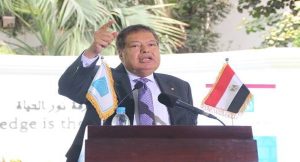 التلفزيون المصري : وفاة العالم المصري أحمد زويل عن 70 عاماً