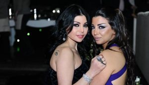 بعد طرحها كليب ” أنا رولا ” .. المغنية اللبنانية هيفاء وهبي تتبرأ من أفعال شقيقتها الفاضحة