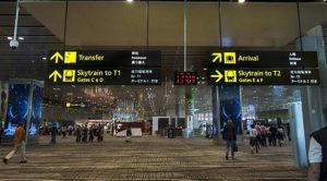 سنغافورة : محتال يقيم في صالات المطار الفاخرة 3 أسابيع بالمجان