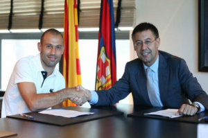 ماسكيرانو سيمدد عقده مع برشلونة لعامين و نصف