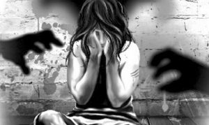 الإمارات : اغتصاب جماعي لسيدة بعدما وقعت في كمين محكم