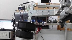 ابتكار ” روبوت ” قابل للارتداء يساعد مرضى الجلطات و العمود الفقري