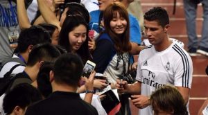 رونالدو يرفض 300 مليون يورو للانتقال إلى الدوري الصيني