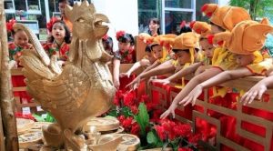 الصين تحتفل باستقبال ” عام الديك “