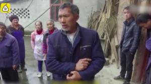 بالفيديو .. رجل صيني يعود للحياة داخل التابوت أثناء جنازته