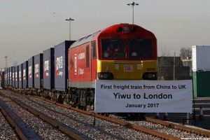 أول قطار من الصين يصل بريطانيا ( فيديو )