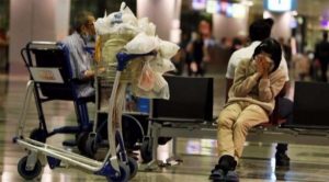 سنغافورة : امرأة تعيش في المطار منذ 8 سنوات