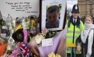 سائحة أمريكية تلتقط “ سيلفي ” مع شرطي قبل ساعة من مقتله بهجوم لندن