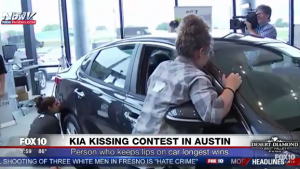 في أميركا .. مسابقة لـ ” تقبيل سيارة ” لمدة 50 ساعة ! ( فيديو )