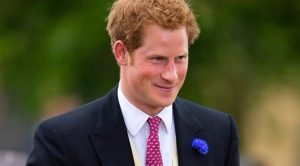 الأمير هاري عاش مرحلة ” فوضى شاملة ” بعد وفاة والدته ديانا