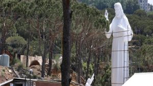 استغرق صنعه عامين .. تشييد أكبر تمثال للمسيح في الشرق الأوسط