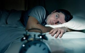 علماء : قلة النوم تزيد من احتمال الوفاة المبكرة