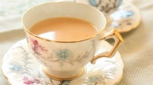 هل تؤثر إضافة الحليب إلى الشاي على فوائده ؟