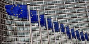 اليابان و الاتحاد الأوروبي يتطلعان إلى توقيع اتفاقية تجارة حرة