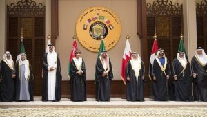 الكويت و بريطانيا و أميركا تناشد أطراف الأزمة الخليجية بالحل السريع عبر الحوار