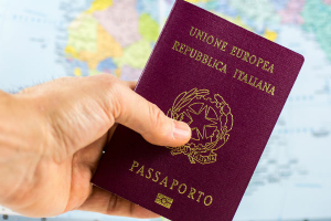 إيطاليا : جدل حول قانون منح الجنسية لأطفال المهاجرين