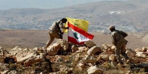 رويترز عن مصادر لبنانية : مقاتلو جبهة النصرة في عرسال مستعدون لقبول مرور آمن إلى مناطق سيطرة المعارضة في سوريا