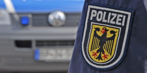 ألمانيا : الشرطة تنقذ طفلاً سورياً تاه على الطريق السريع جنوبي البلاد