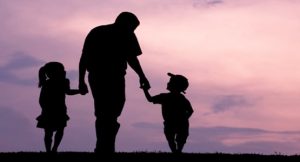 دراسة : غياب الأب يضر بصحة الأبناء