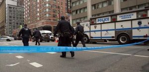 مسلح يقتل طبيبة و ينتحر في حادث إطلاق نار بمستشفى في نيويورك