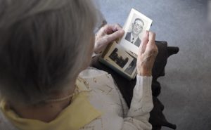 باحثون : ذكريات مرضى ” الزهايمر ” المفقودة يمكن استعادتها