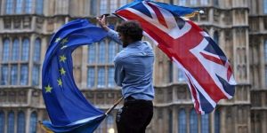 لندن تعتزم نشر سلسلة ورقات استراتيجية الخروج من الاتحاد الأوروبي