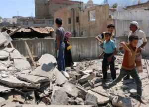 “ هيومان رايتس ″ : الحوثيون قصفوا أحياء سكنية في تعز ما تسبب في مقتل و إصابة عشرات المدنيين