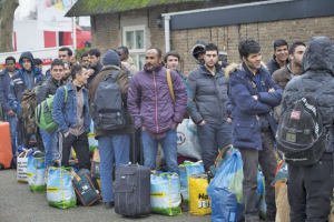 فرانس برس : ” لا استثناء لنظام دبلن بعد اليوم ” .. الاتحاد الأوروبي يلغي ” الكوتا ” في توزيع اللاجئين
