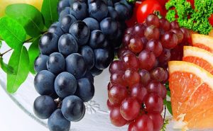 فوائد لا تعرفها عن ” العنب ” بألوانه المختلفة