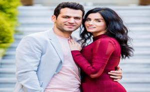 الممثل التركي مراد يلدريم : مشاهد التقبيل في أفلامي تصور تحت إشراف زوجتي !