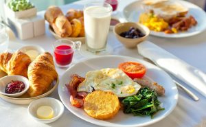 دراسة تحذر : عدم تناول الفطور قد يسبب تصلب الشرايين