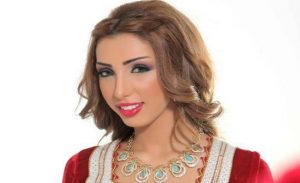 المغنية المغربية دنيا بطمة : الغناء حرام و سأطلب التوبة من الله