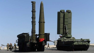 الكرملين : موسكو و الرياض توقعان قريباً على صفقة منظومة ” إس – 400 ” الصاروخية