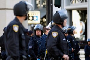 اعتقال 3 أشخاص بتهمة التخطيط لشن هجمات في نيويورك
