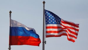موسكو تلوح بتقليص موظفي البعثة الدبلوماسية الأمريكية إلى 300 شخص