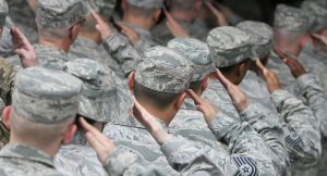 محكمة ثانية ترفض محاولة ترامب منع الجيش من تجنيد متحولين جنسياً