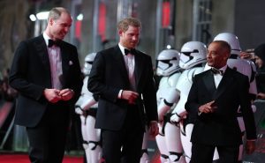 الأميران البريطانيان وليام و هاري يشاركان في الجزء الثامن من فيلم ” حرب النجوم ” ( فيديو )