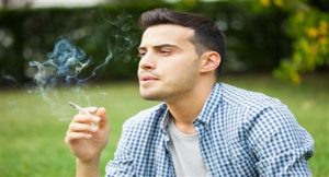 دراسة : التدخين يجعلك أقل جاذبية في عيون الجنس الآخر