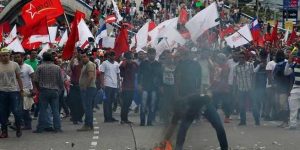 احتجاجات جماهيرية ضد رئيس هندوراس في أعقاب انتخابات لم تحسم نتيجتها