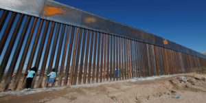مسؤول أمريكي : إدارة ترامب طلبت 18 مليار دولار لأجل جدار المكسيك