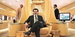 الملياردير السعودي الأمير الوليد يجري محادثات تسوية محتملة مع الحكومة
