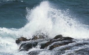 دراسة : منسوب مياه البحار سيرتفع نحو متر حتى مع تنفيذ أهداف المناخ