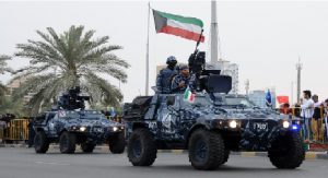 البرلمان الكويتي يوافق على التحاق “ الأجانب ” بوظائف الجيش