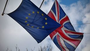 لجنة بريكست البرلمانية البريطانية تقترح تأخير الخروج من الاتحاد الأوروبي