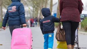 ألمانيا : قواعد جديدة تؤخر و تصعب لم شمل أُسر اللاجئين