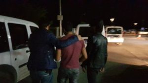 تركيا : اعتقال 3 سوريين على خلفية حادثة الـ ” 85 ليرة ” التي راح ضحيتها شخص و أصيب آخرون